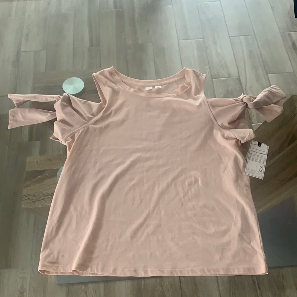NWT Melrose and Market top